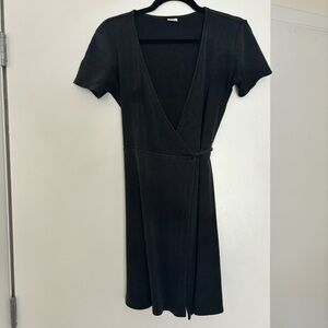 Aritzia Sunday Best Giselle Dress